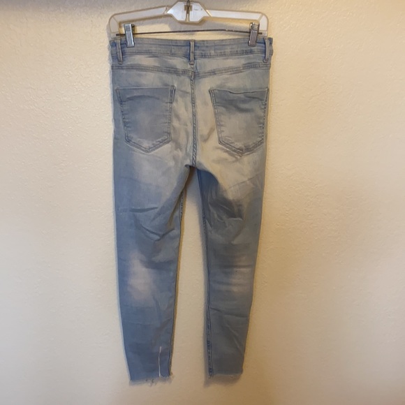 Jeans - Picture 3 of 3